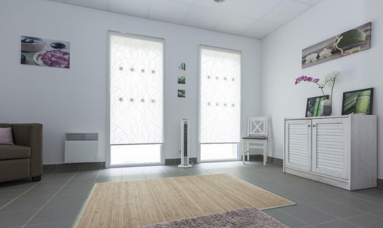Residence Odalys Le Petit Pont 우르탱 외부 사진